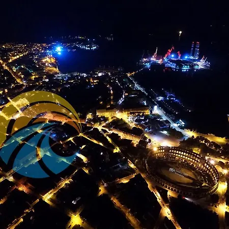 Veli Vrh 2208 * Pula